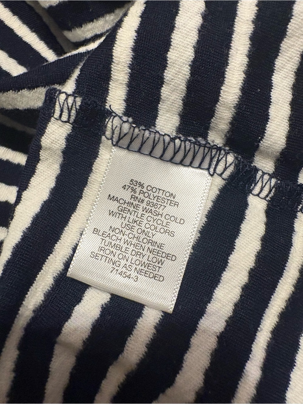 Liz Claiborne Black and White Striped Top - Picture 5 of 6